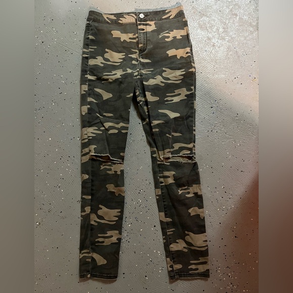 Forever 21 Pants - F21 Camo Jeans